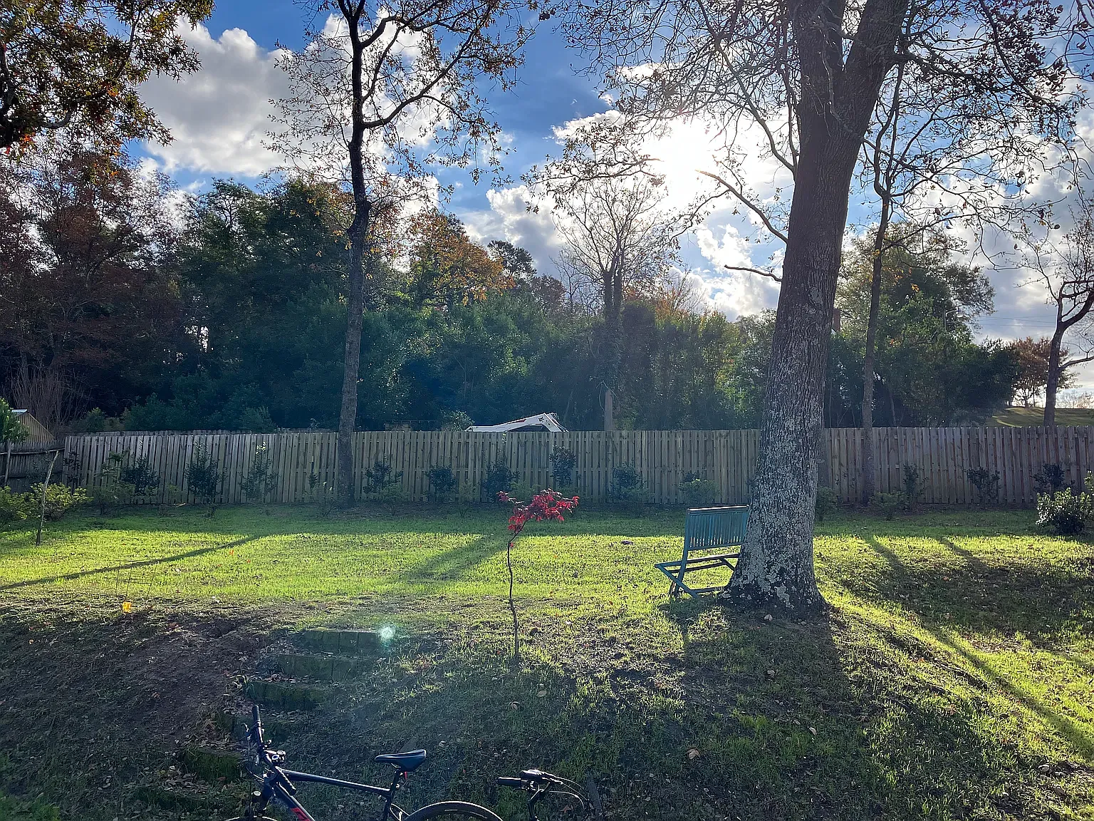 3 bed, 1485 sqft, $1,650 — Photo 1