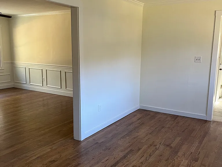 6245 Carter St — Photo 10