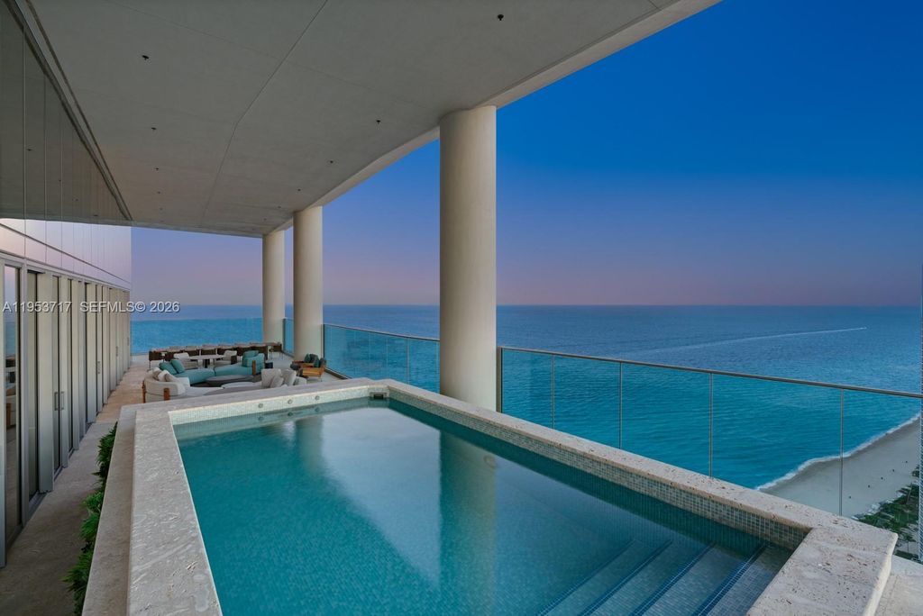 Apartment in Sunny Isles Beach, Miami-Dade - View 5