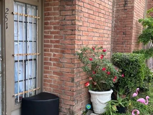 10501 South Dr APT 251, Houston, TX 77099