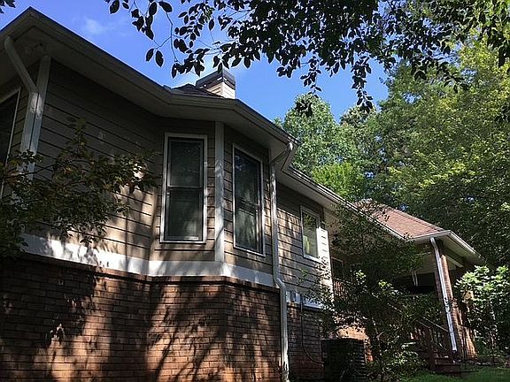 4th image of 95 Cloudland Rd S