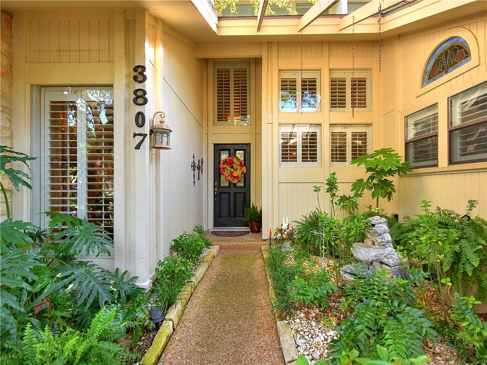 1st image of 3807 Woodbrook Cir