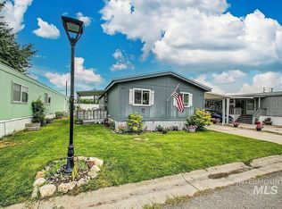 7986 W Manassas Ln, Garden City, ID 83714