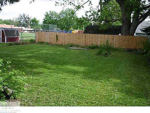 3rd image of 124 Marsh Dr