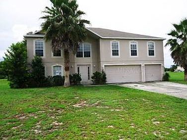 3rd image of 7560 Lake Andrea Cir