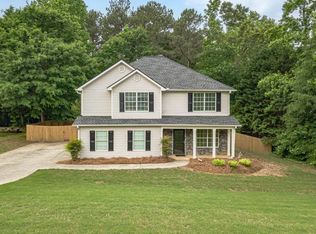 804 Pebble Pl, Loganville, GA 30052
