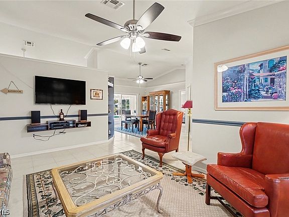 5th image of 3775 NE 14th Pl