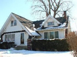 3138 Ridge Rd, Highland, IN 46322