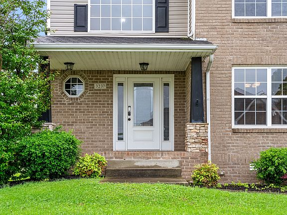 4th image of 3237 Timberdale Dr