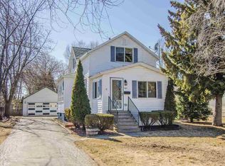 869 9th St, Green Bay, WI 54304