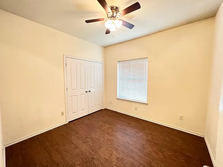 850 Mirabell Ct #850 — Photo 18