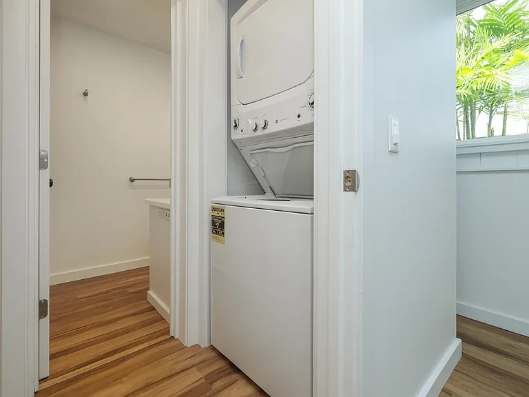 1277 Kuuna St #B — Photo 16