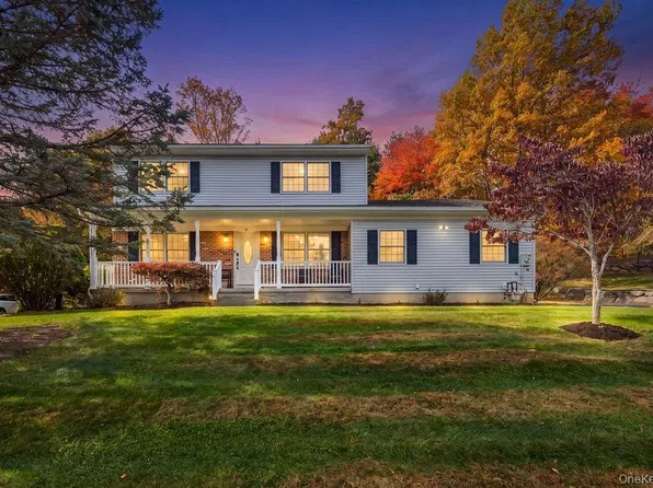 9 Dunnigan Drive, Pomona, NY 10970