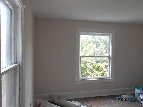 4th image of 1240 Vestal Ave