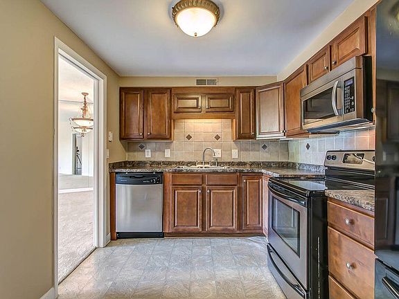 4th image of 6666 Brookmont Ter APT 510