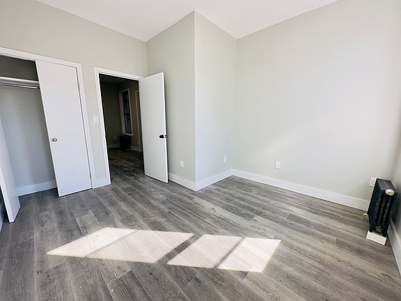 5th image of 1409 Saint Johns Pl #9