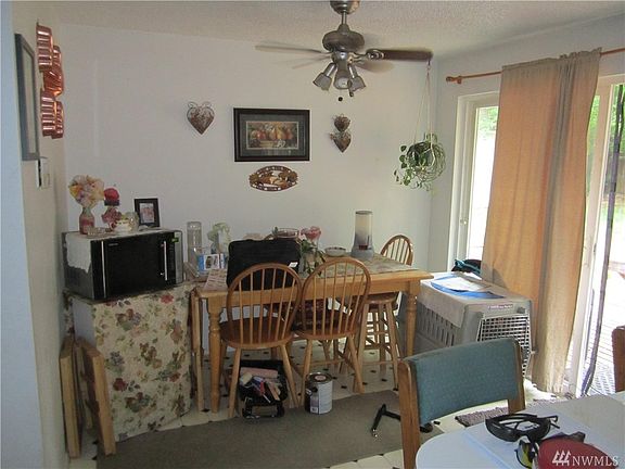 3rd image of 12610 82nd Ave E