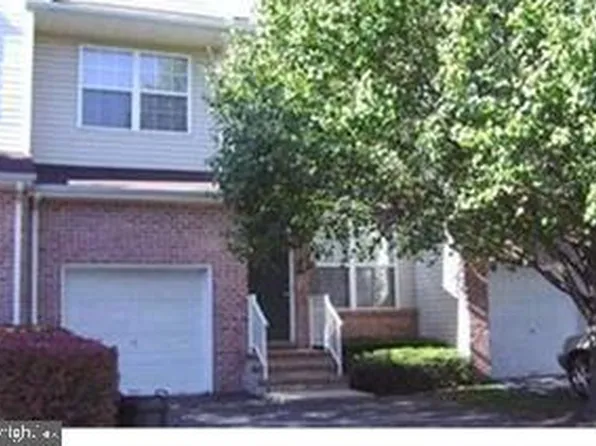 15 Fountayne Ct, Princeton, NJ 08540