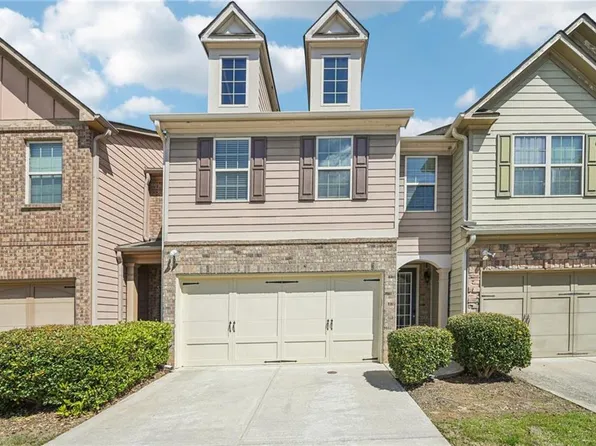 1519 Creek Bend Ln, Lawrenceville, GA 30043