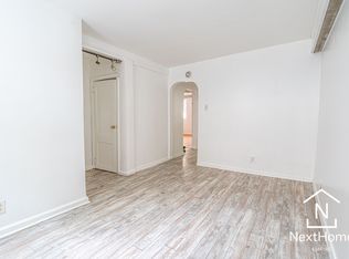 2410 27th St, Astoria, NY 11102