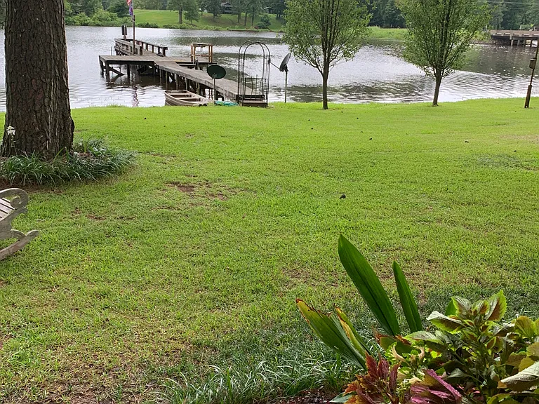 11 Lafayette County Rd 5303 — Photo 1