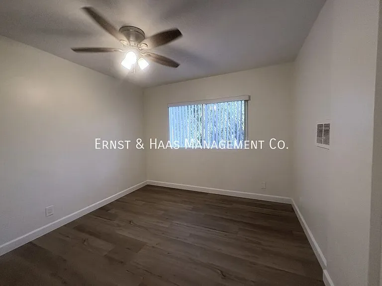1615 Rose Ave #6 — Photo 14