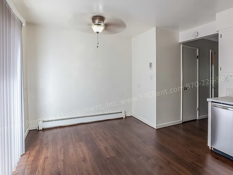 R-05 — Photo 10
