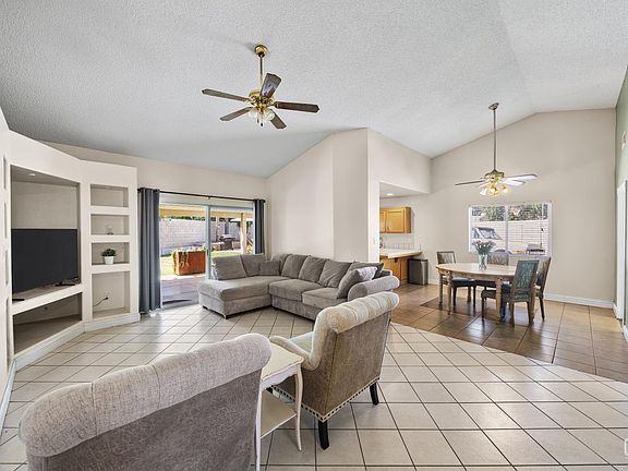 3rd image of 7307 Chilibre St