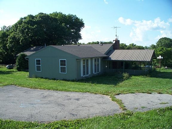 5th image of 17763 Kansas Ave