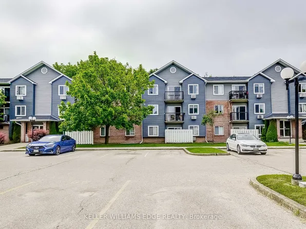 275 Eiwo Ct #209, Waterloo, ON N2K 2M8