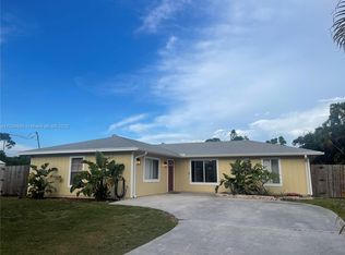 5800 Hickory Dr, Fort Pierce, FL 34982