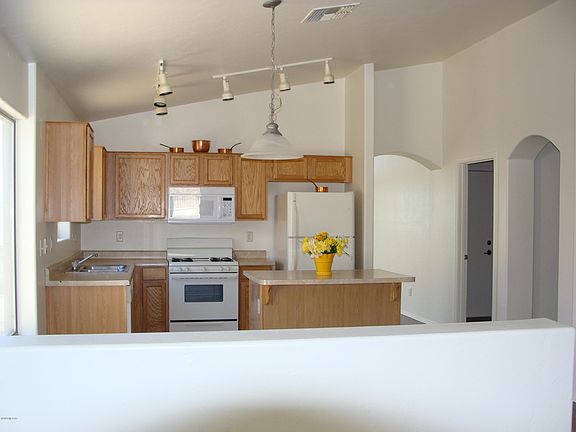5th image of 39833 S Old Arena Dr