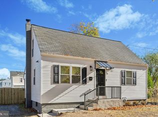 584 Station Rd, Roebling, NJ 08554