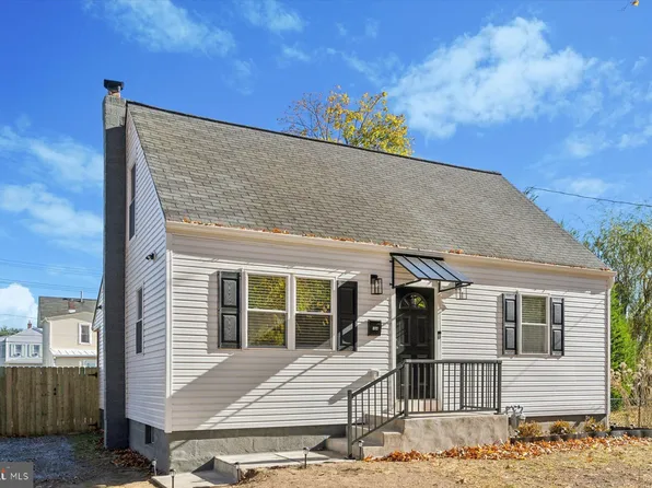 584 Station Rd, Roebling, NJ 08554