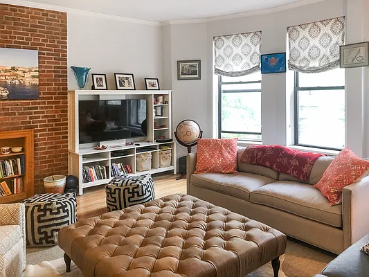 Rented by Vesta New York LLC | media 8