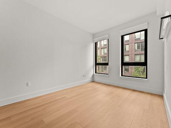 3rd image of 130 Hope St APT 415