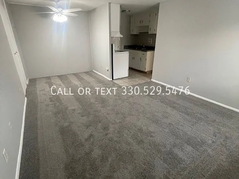 Concord House Apartments — Photo 34