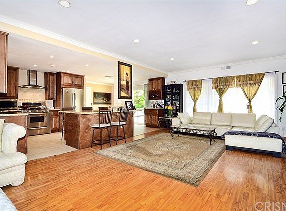 3rd image of 5637 El Canon Ave