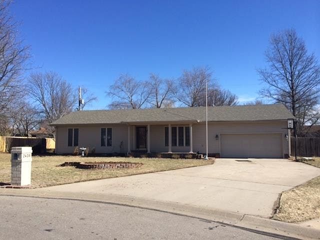 1st image of 2430 N Adams Ct