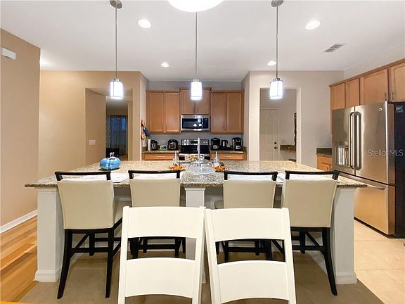 4th image of 660 Black Eagle Dr