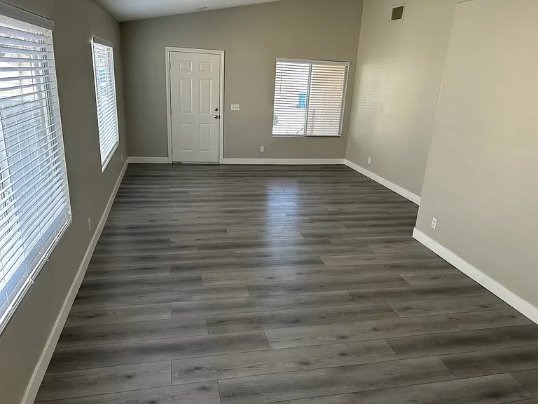9411 Morehouse Pl — Photo 3