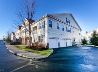 1409 Brook Hollow Dr #1409, Whippany, NJ 07981