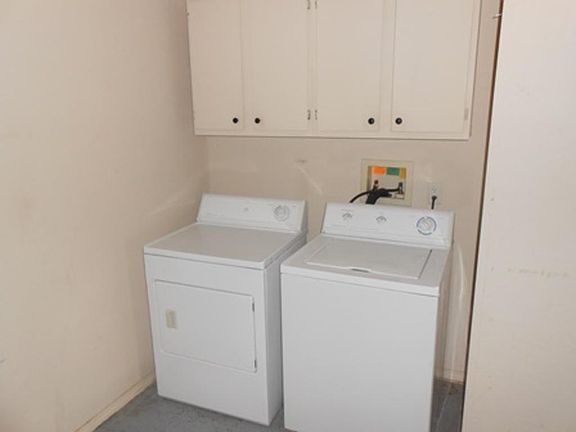5th image of 1610 NW Columbia Ave APT A