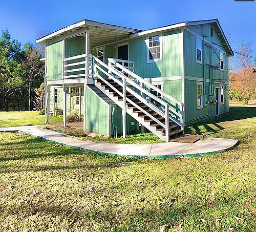 93 County Road 469 #C Photo 1