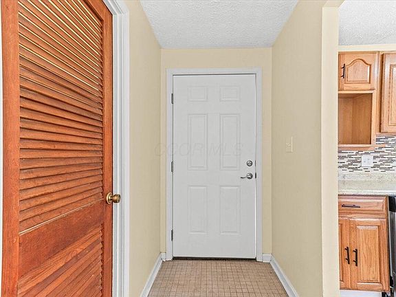 3rd image of 1780 Kaiser Dr