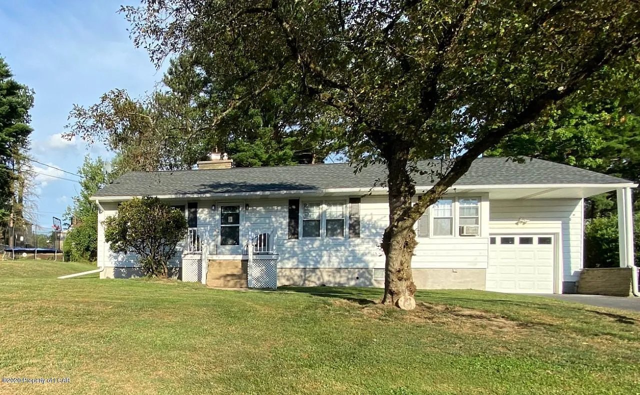 25 Hillcrest Dr photo 1