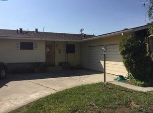 673 N Newton Dr, Dinuba, CA