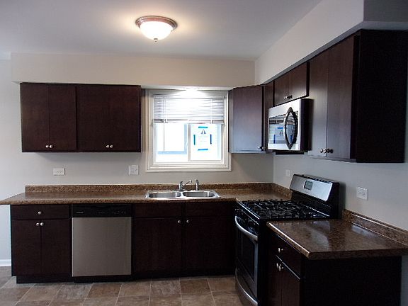 5th image of 789 Superior Ave