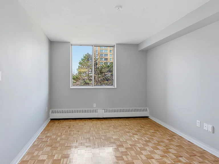 20 Stonehill Ct — Photo 43
