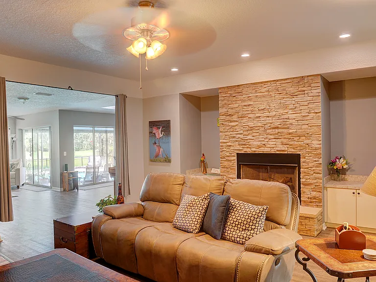 220 N Country Club Dr — Photo 26